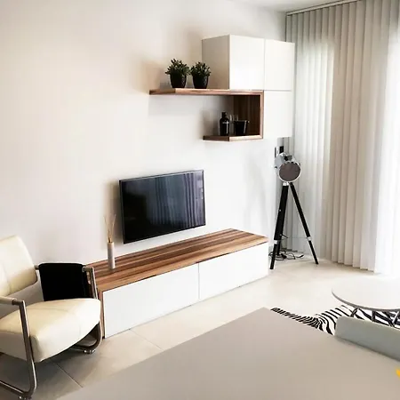 Gelijkvloers Oasis Punta Prima Апартаменты *