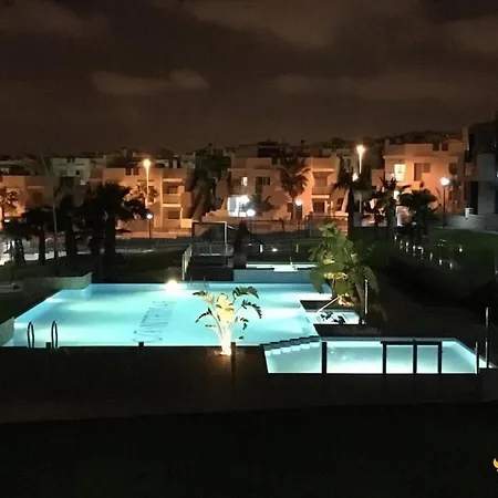 Апартаменты Gelijkvloers Oasis Punta Prima Торевьиа