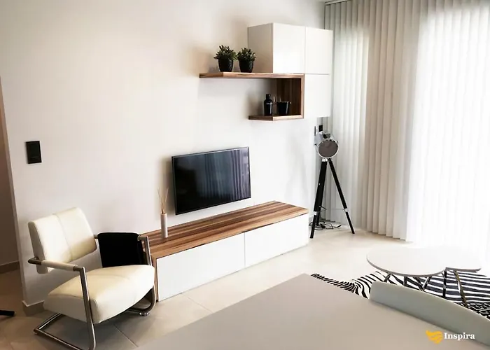 Gelijkvloers Oasis Punta Prima Апартаменты *